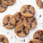 vanilla & chocolate chips cookies