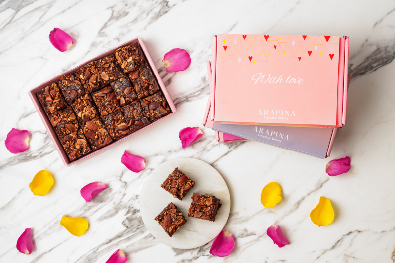 with love almond devil’s brownie box